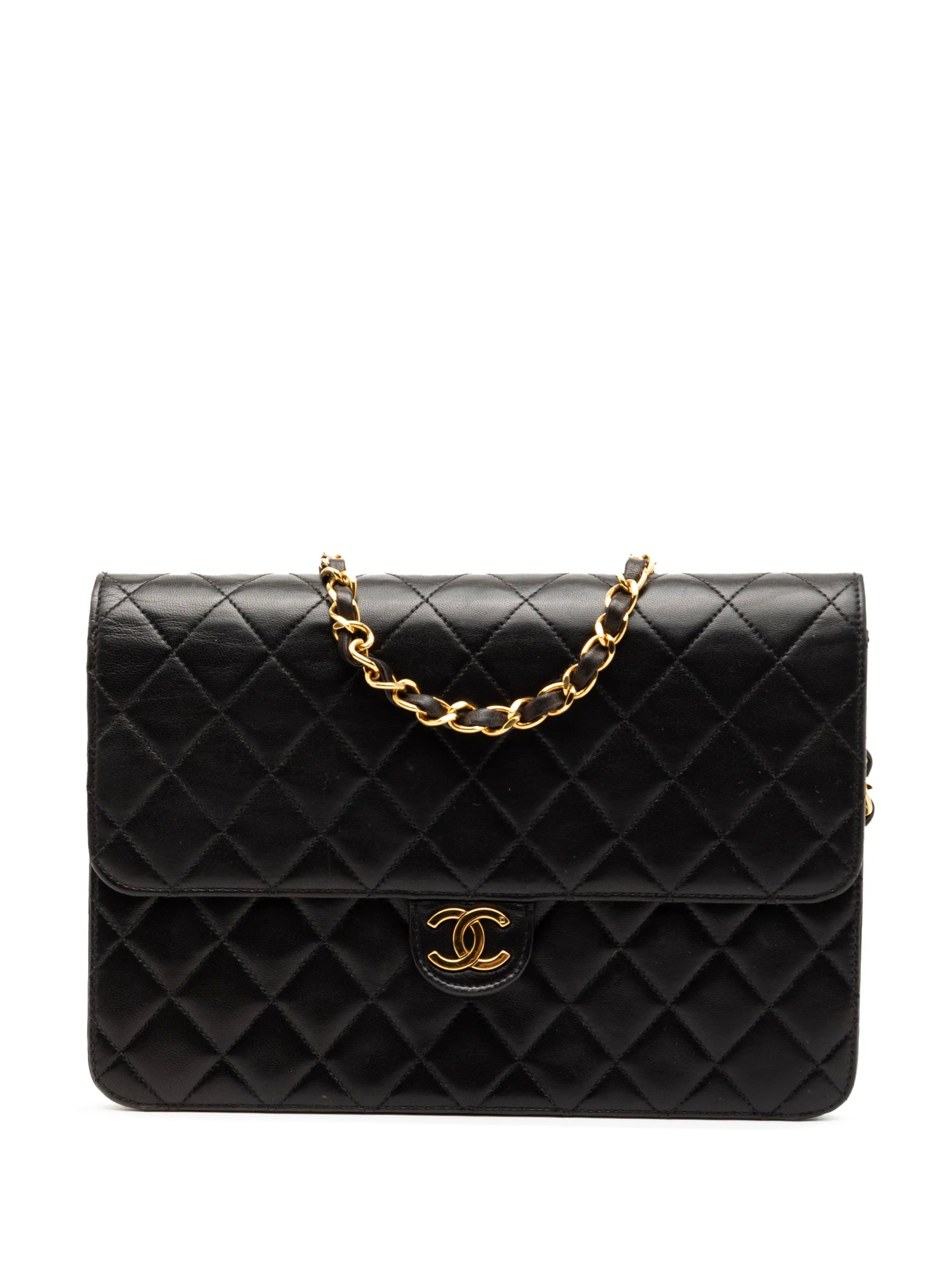CHANEL - Pre-Owned 1991-1994 Medium CC Quilted Lambskin Single Flap Shoulder Bag